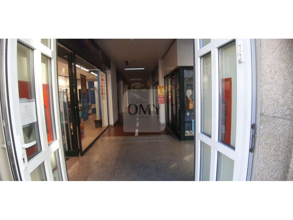 Espaços para Comércio ou Serviços nas Galerias Nova Bila em Vila Real - Grande imagem: 5/14