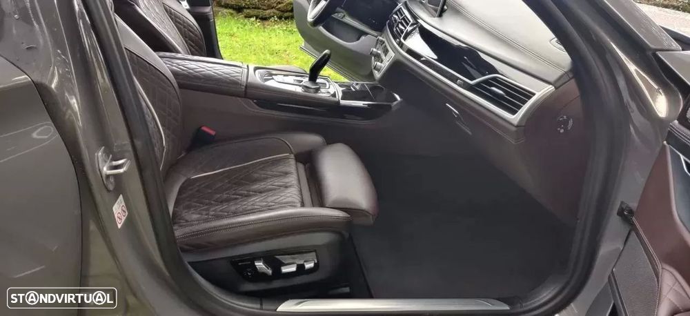 BMW 745 e iPerformance Pack M Auto - 19