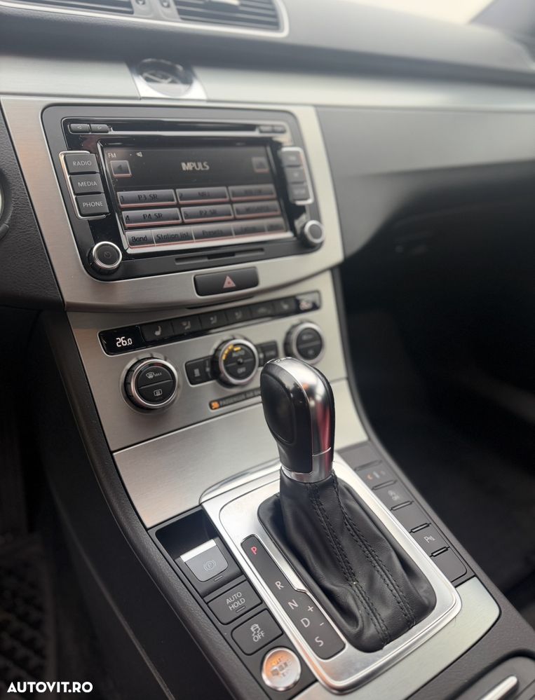 Volkswagen Passat CC 2.0 TDI DSG - 8