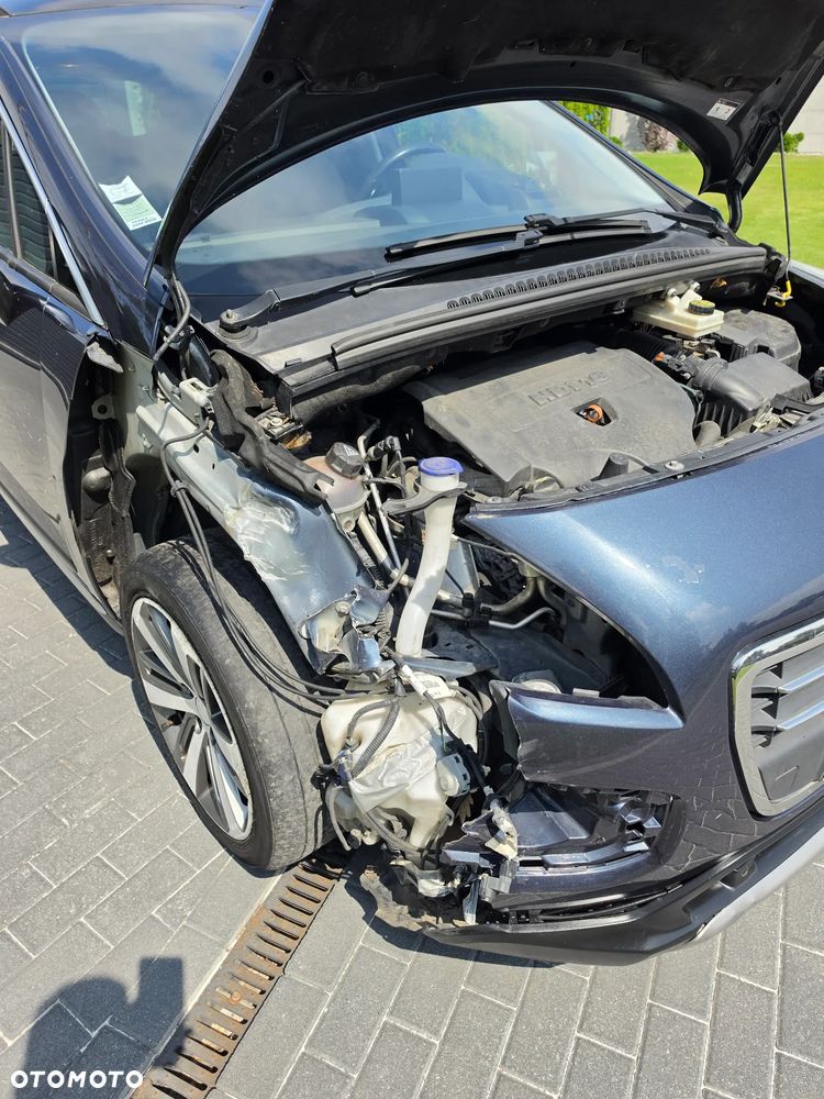 Peugeot 3008 2.0 HDi Allure - 9