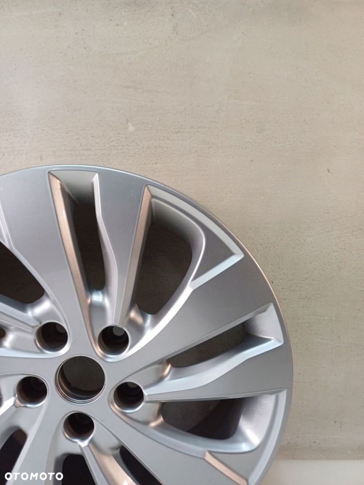 felga aluminiowa suzuki vitara sx4 s-cross 6.5" x 17" 5x114.3 et 50 - 4