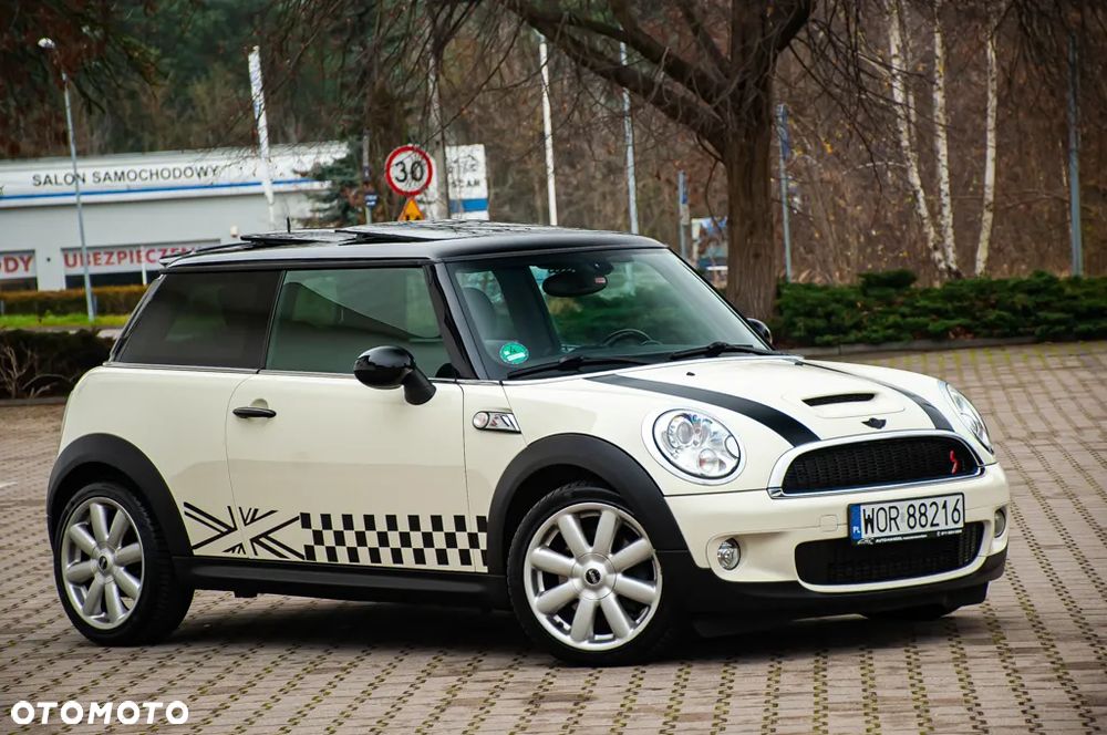 MINI Cooper S 50 Camden - 4