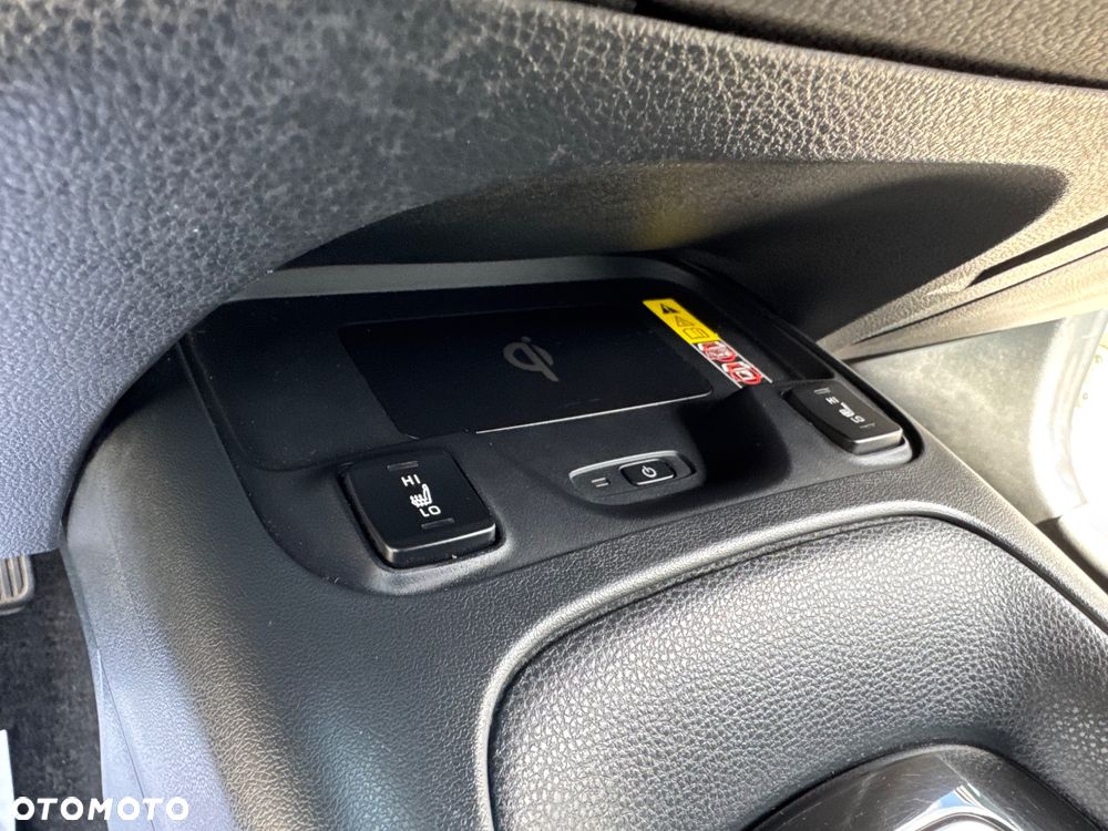 Toyota Corolla 1.8 Hybrid Comfort - 27