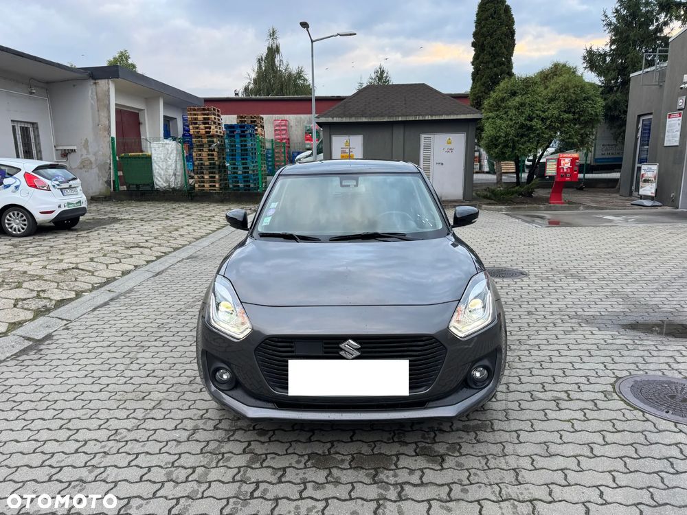 Suzuki Swift 1.2 SHVS Premium Plus - 8