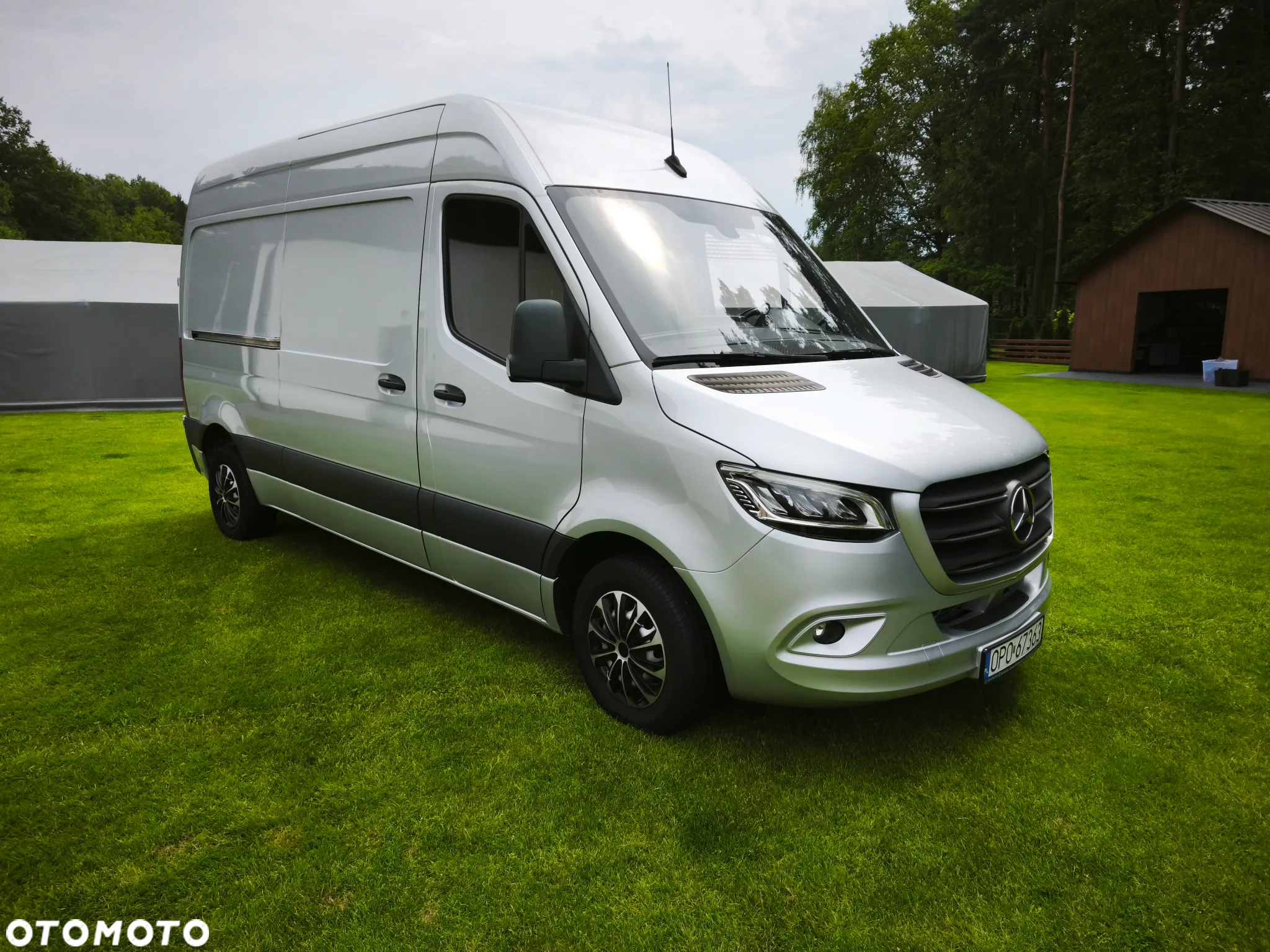Mercedes-Benz Sprinter - 4