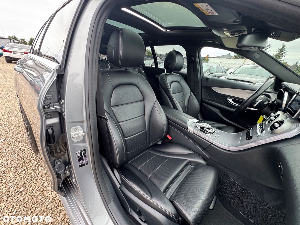 Mercedes-Benz Klasa C 250 7G-TRONIC AMG Line - 26