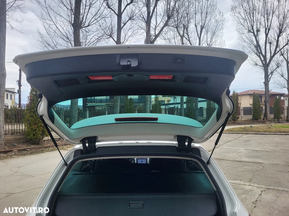 Volkswagen Passat 2.0 TDI DPF DSG R-Line Edition Plus - 12