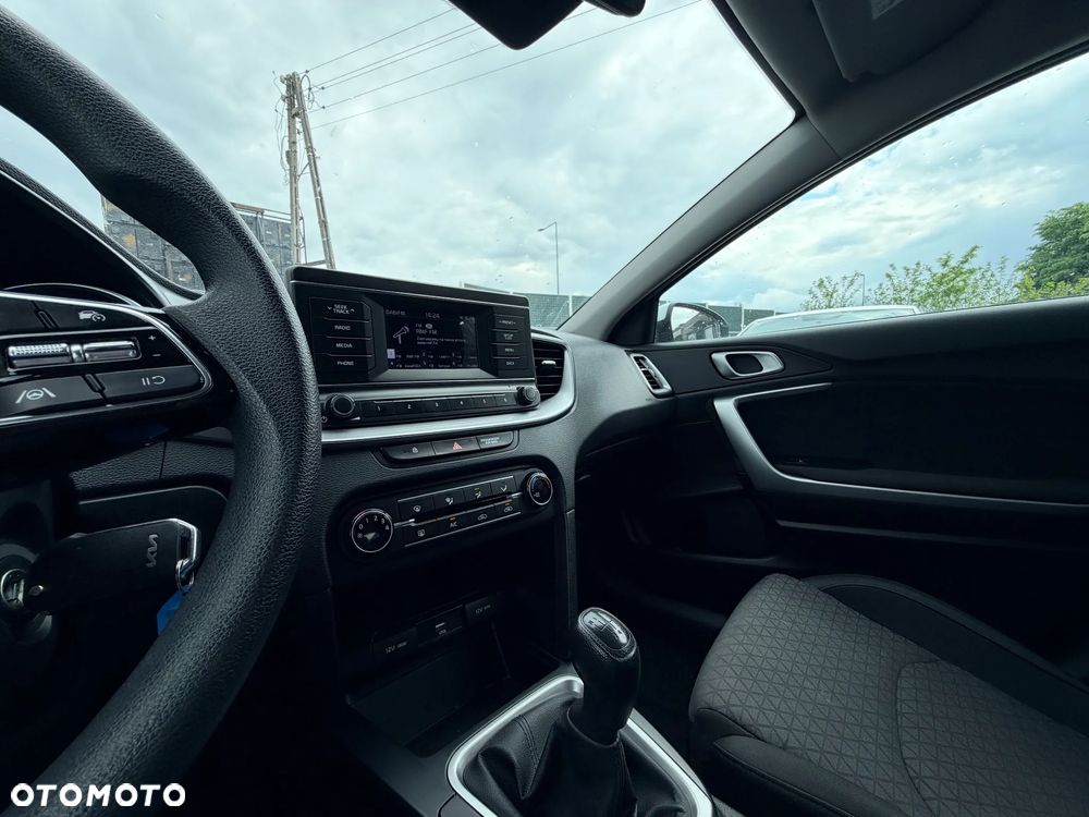 Kia Ceed 1.0 T-GDI S - 26