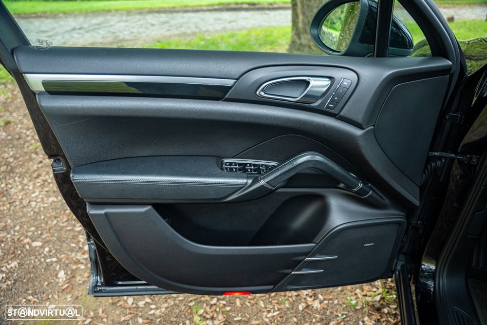 Porsche Cayenne 3.0 V6 - 29