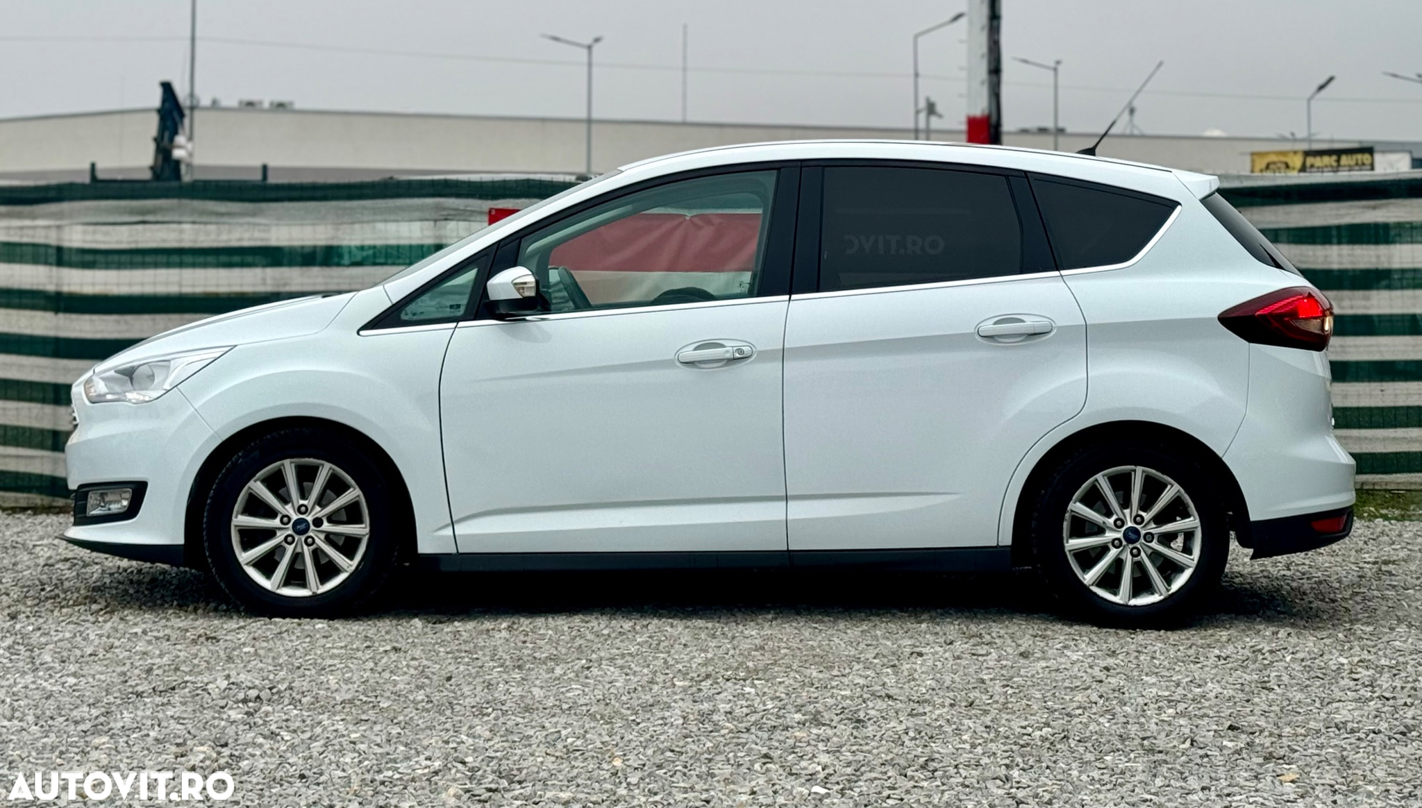 Ford C-Max 1.5 TDCi Start-Stop-System Titanium - 9