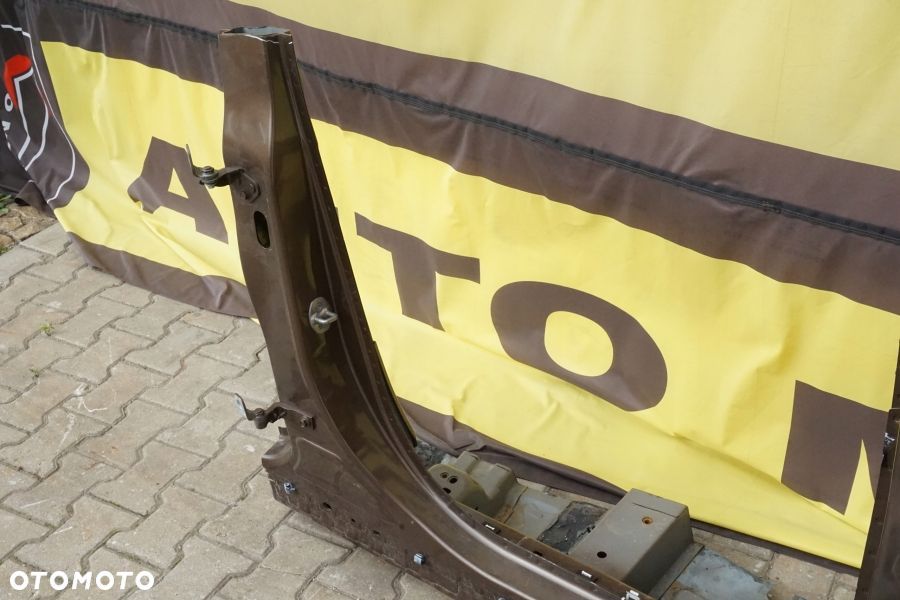 FORD BRONCO SPORT - 2022 - Ćwiartka Prawa Przód Przednia Słupek Próg USA - 3