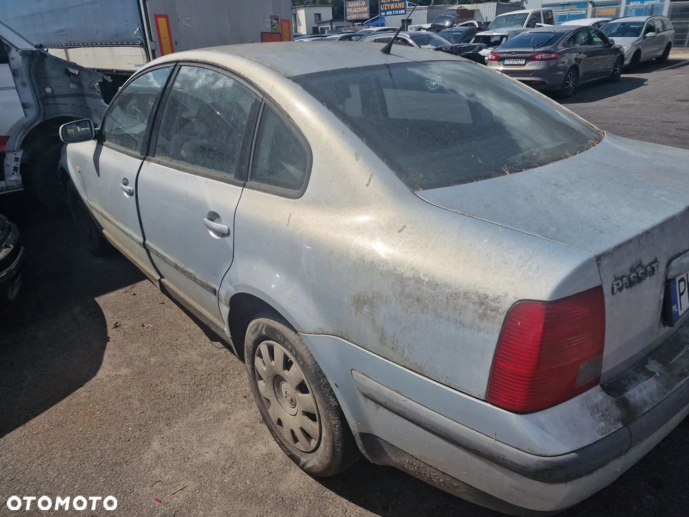 Volkswagen Passat b5 1.9 tdi 81KW cały na części - 3