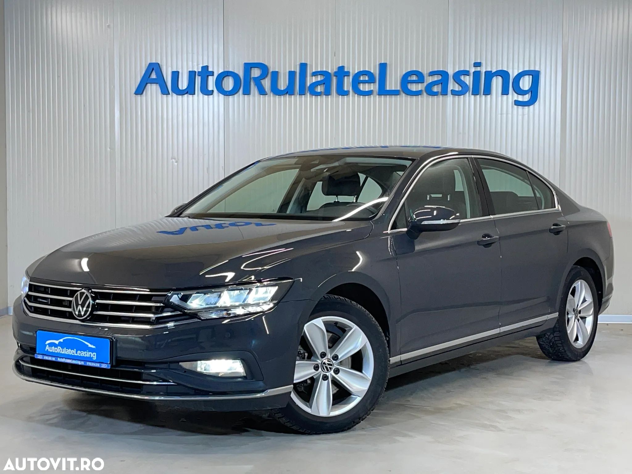Volkswagen Passat 2.0 TDI DSG Highline - 1