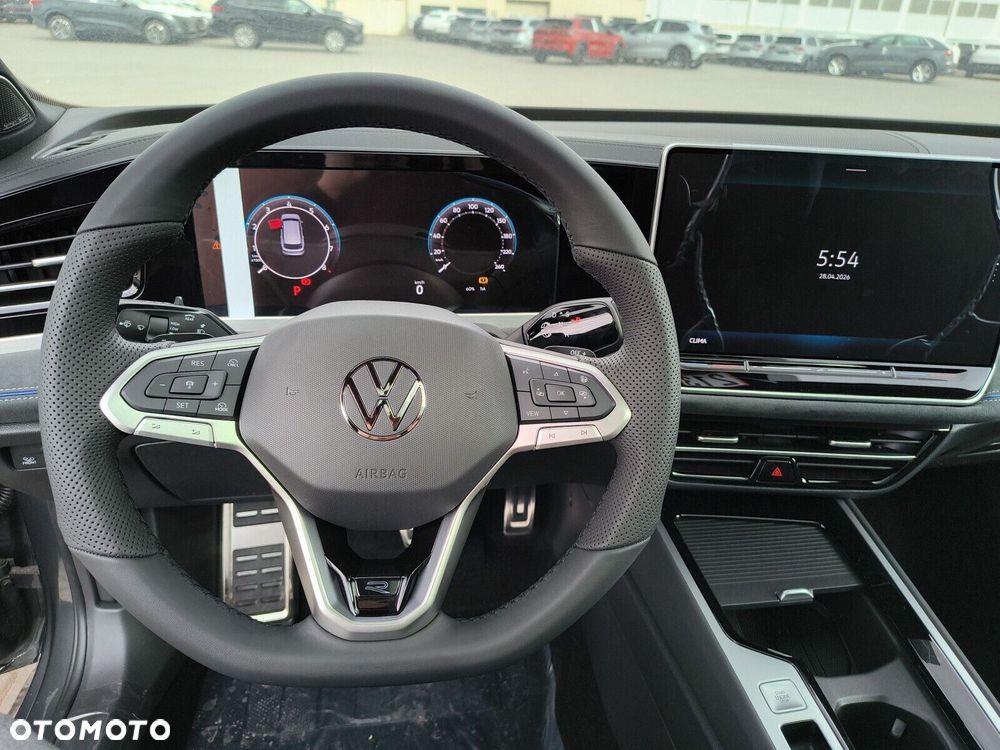 Volkswagen Passat Variant 2.0 TSI R-Line Plus DSG - 12