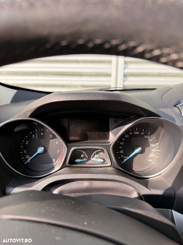 Ford Kuga 1.5 EcoBoost FWD Trend - 11