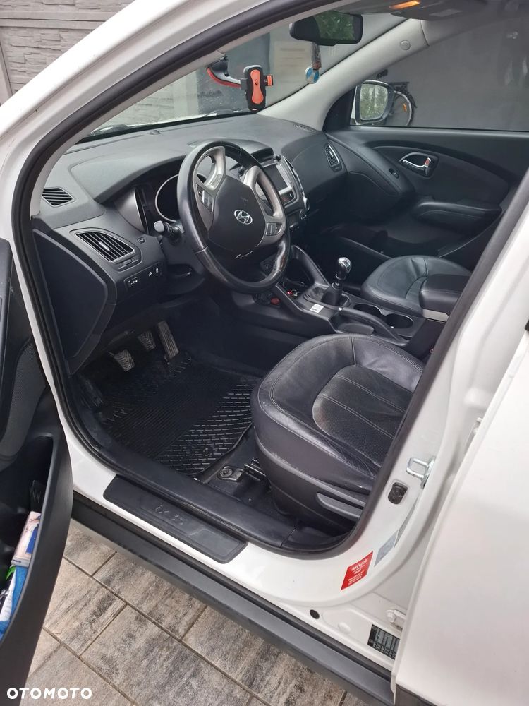 Hyundai ix35 2.0 CRDi Premium 2WD - 9