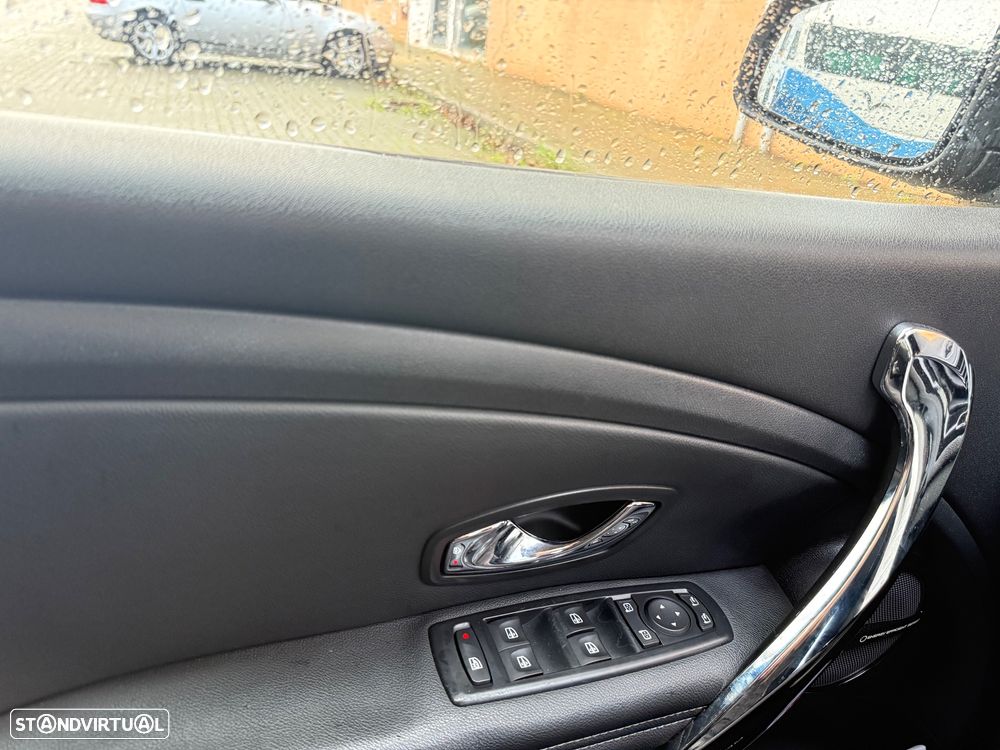 Renault Mégane Sport Tourer dCi 110 FAP Paris - 16