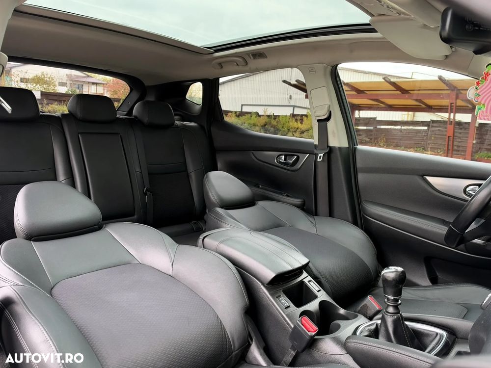 Nissan Qashqai 1.5 DCI TEKNA+ - 12