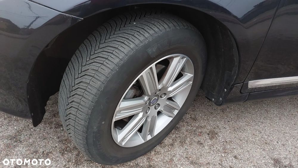 Volvo XC 60 T5 Momentum - 11