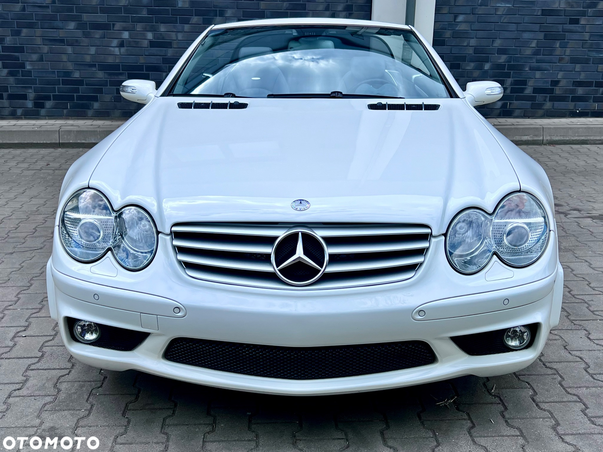 Mercedes-Benz SL 55 AMG - 15