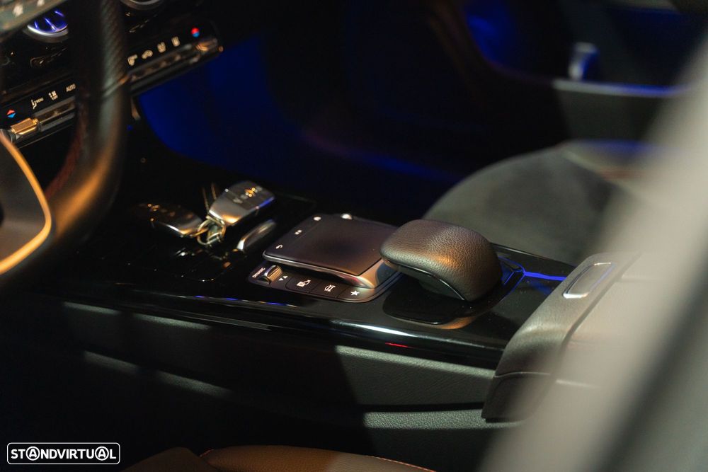 Mercedes-Benz CLA 250 e 8G-DCT AMG Line - 9