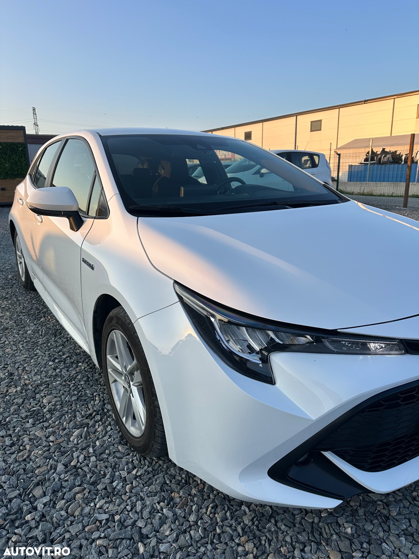 Toyota Corolla - 10