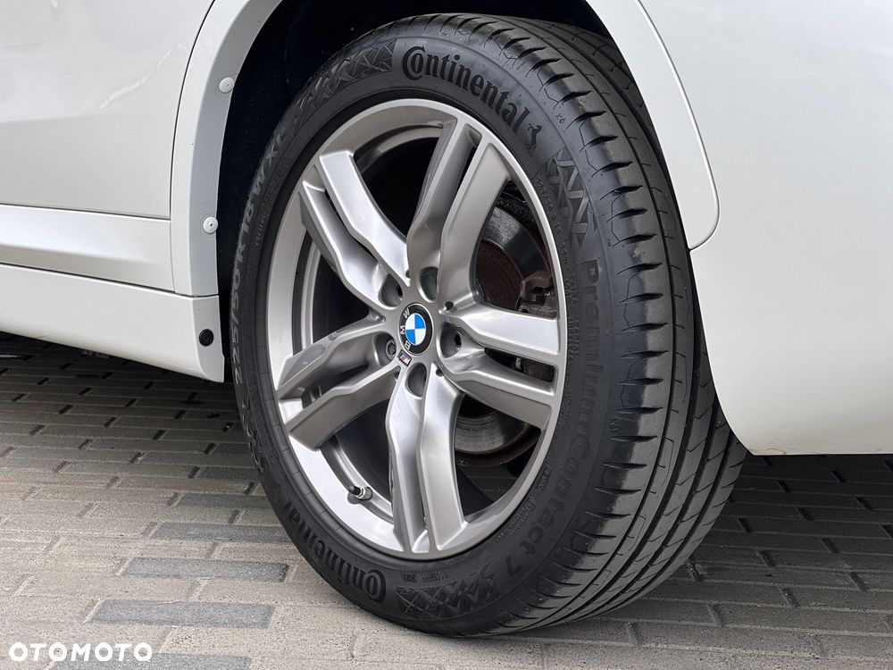 BMW X1 sDrive18d M Sport - 14