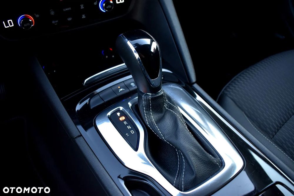 Opel Insignia 1.5 T GPF Exclusive S&S - 32