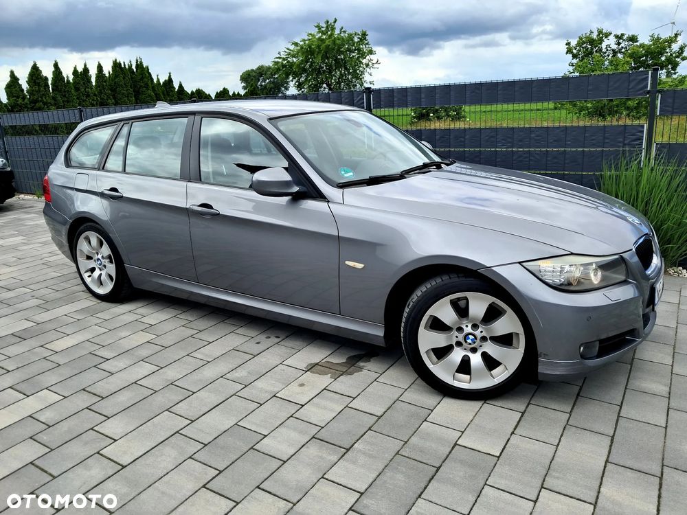 BMW Seria 3 318d DPF Edition Sport - 4