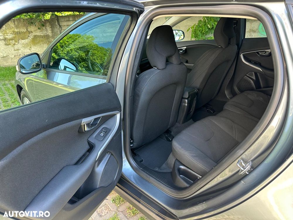 Volvo V40 D2 Aut. Kinetic - 15