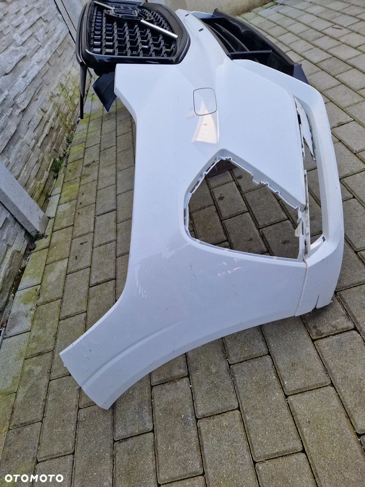 Zderzak Volvo Xc60 II R design lift 2021 - - 10