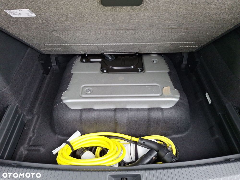 Volkswagen Tiguan 1.5 eHybrid PHEV 150kW Elegance DSG - 21
