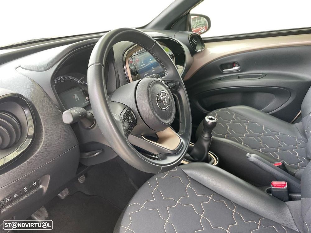Toyota Aygo X - 13