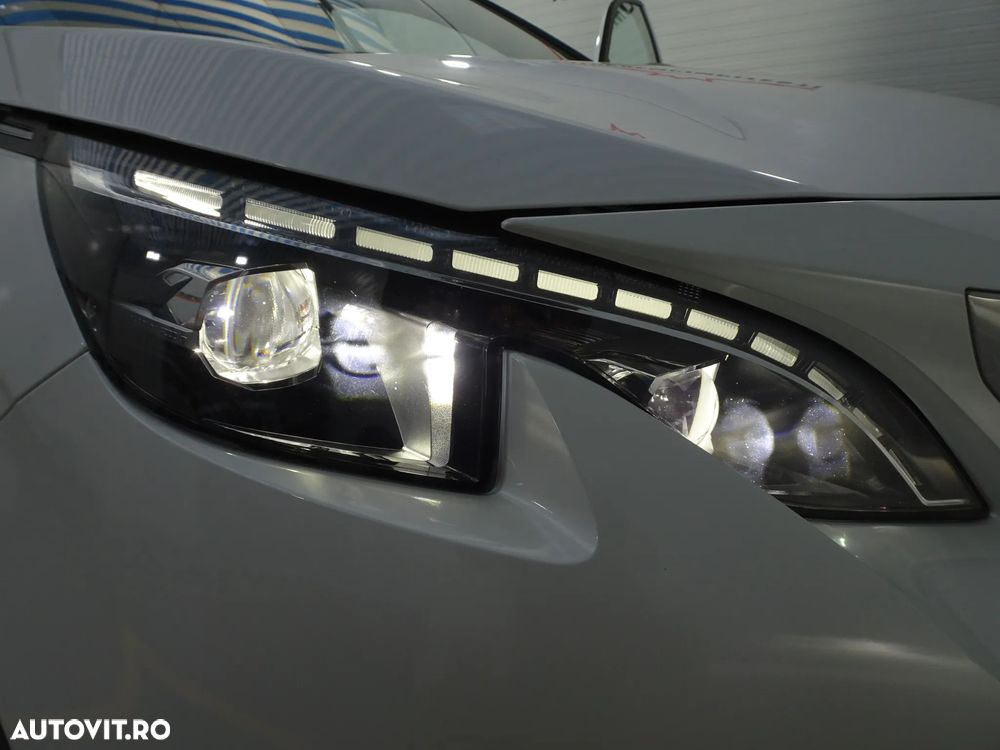 Peugeot 3008 1.2 PureTech Turbo S&S EAT6 GT-Line - 15