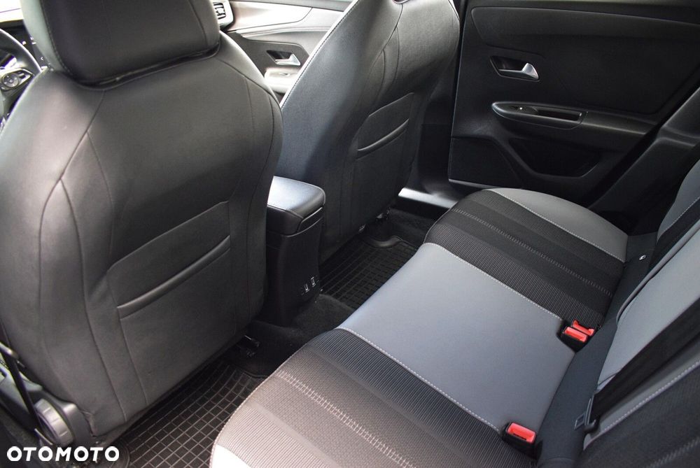 Opel Mokka 1.2 T Elegance S&S - 12