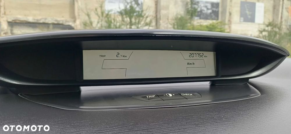 Citroën C4 - 16