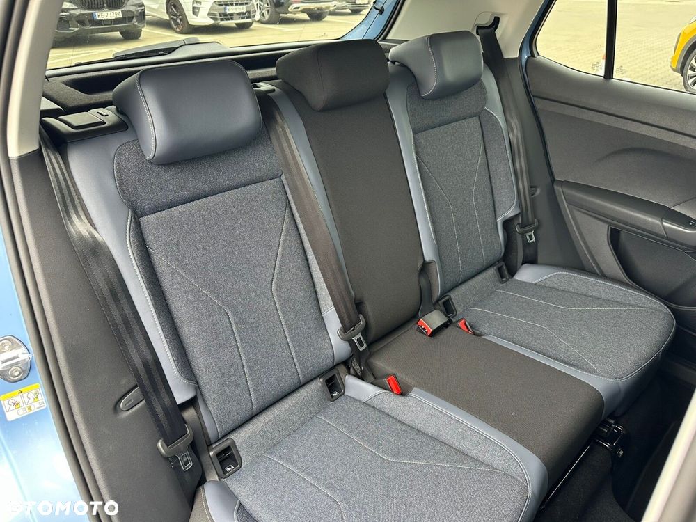 Volkswagen T-Cross - 15