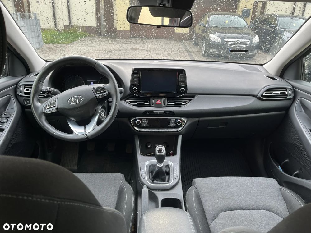 Hyundai i30 1.0 T-GDI Smart - 9