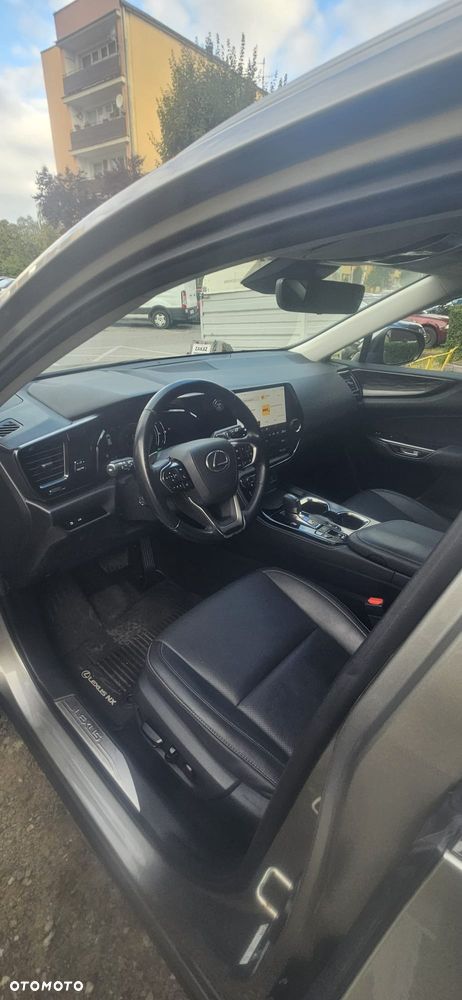 Lexus NX 450h+ Prestige AWD - 6