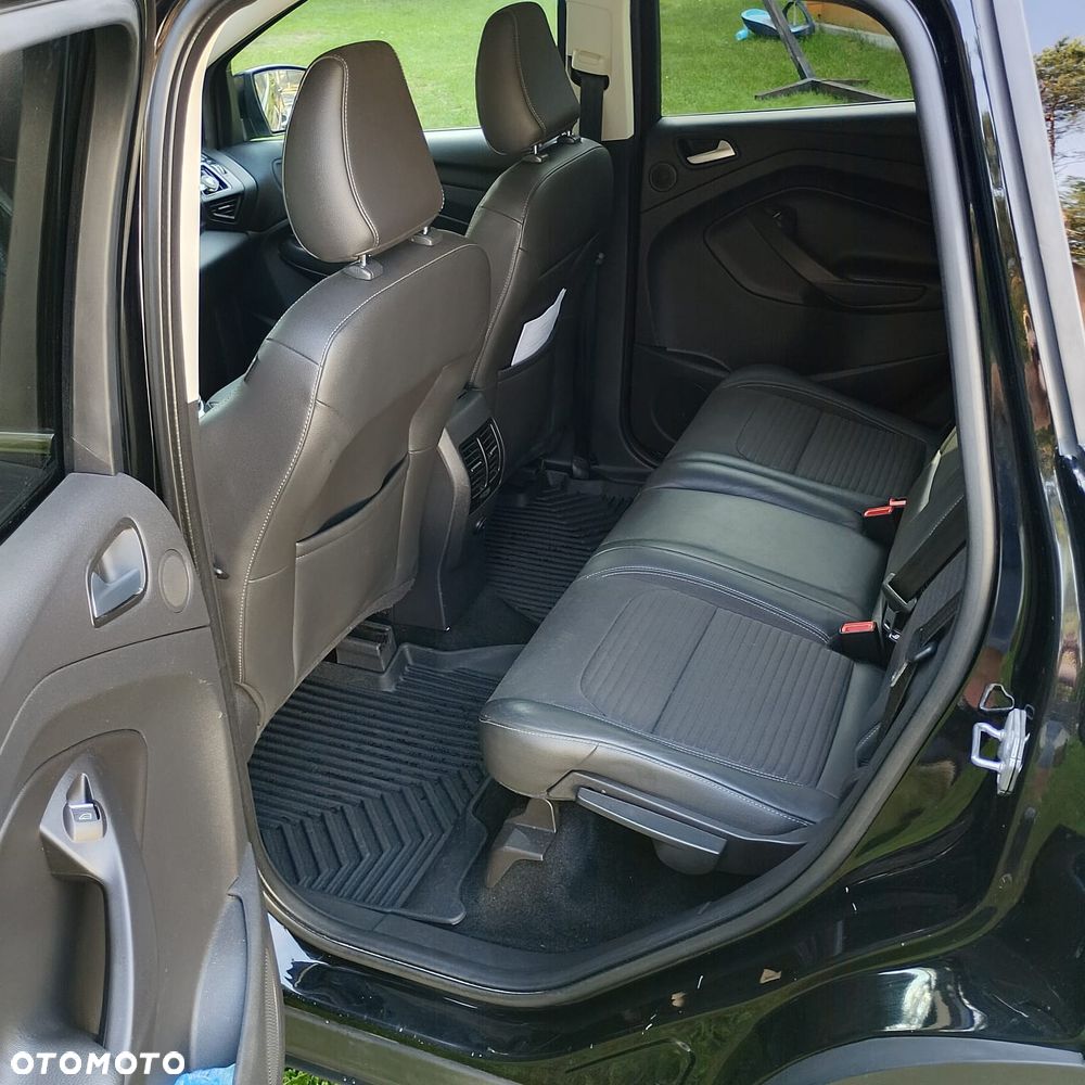 Ford Kuga 2.0 TDCi FWD Titanium - 11
