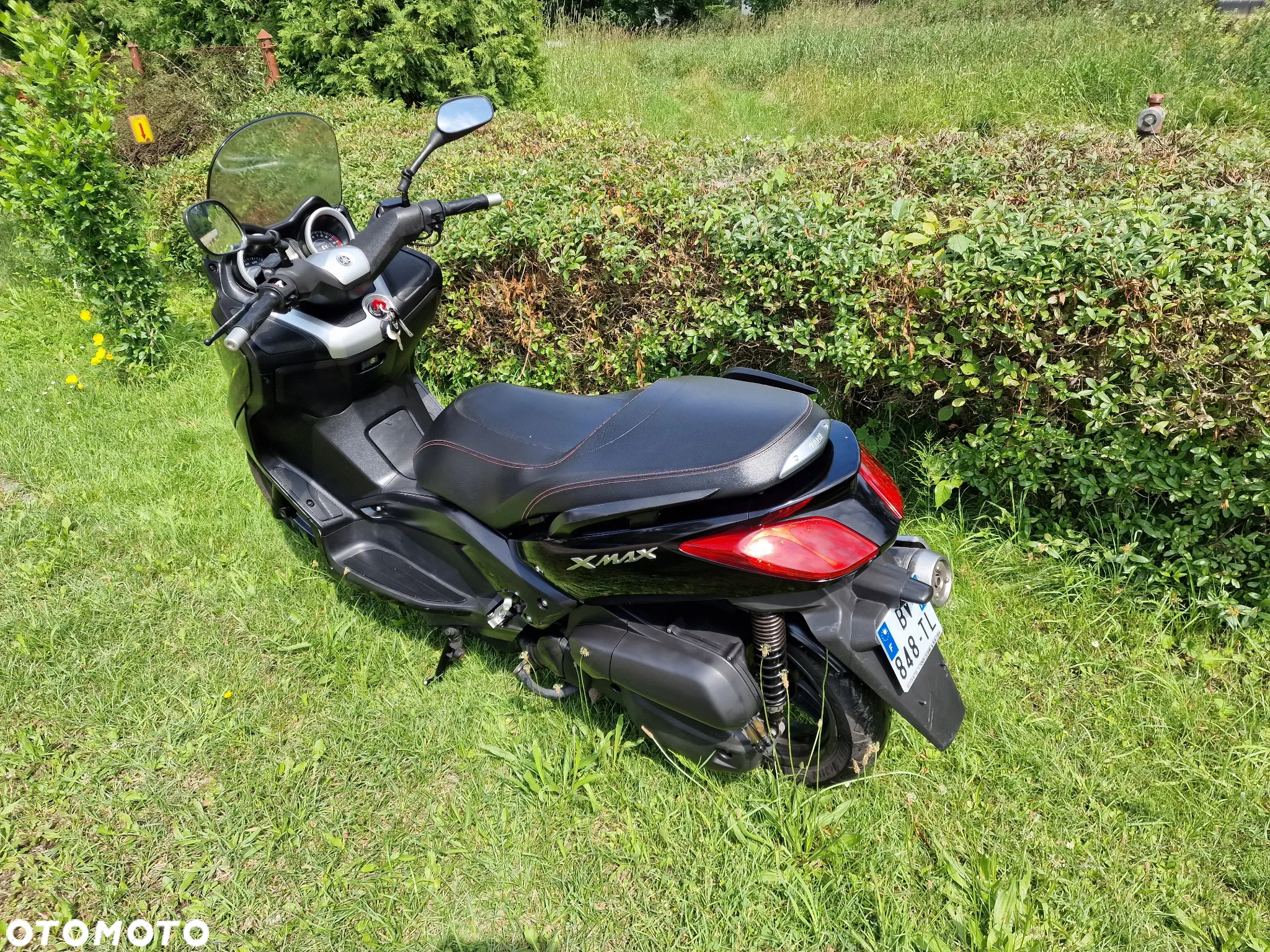 Yamaha X-max - 10