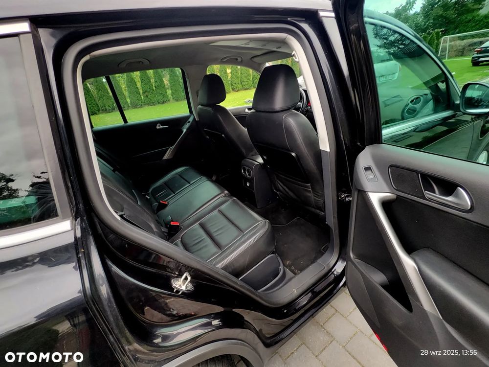 Volkswagen Tiguan 2.0 TDI DPF BlueMotion Technology Sport & Style - 8