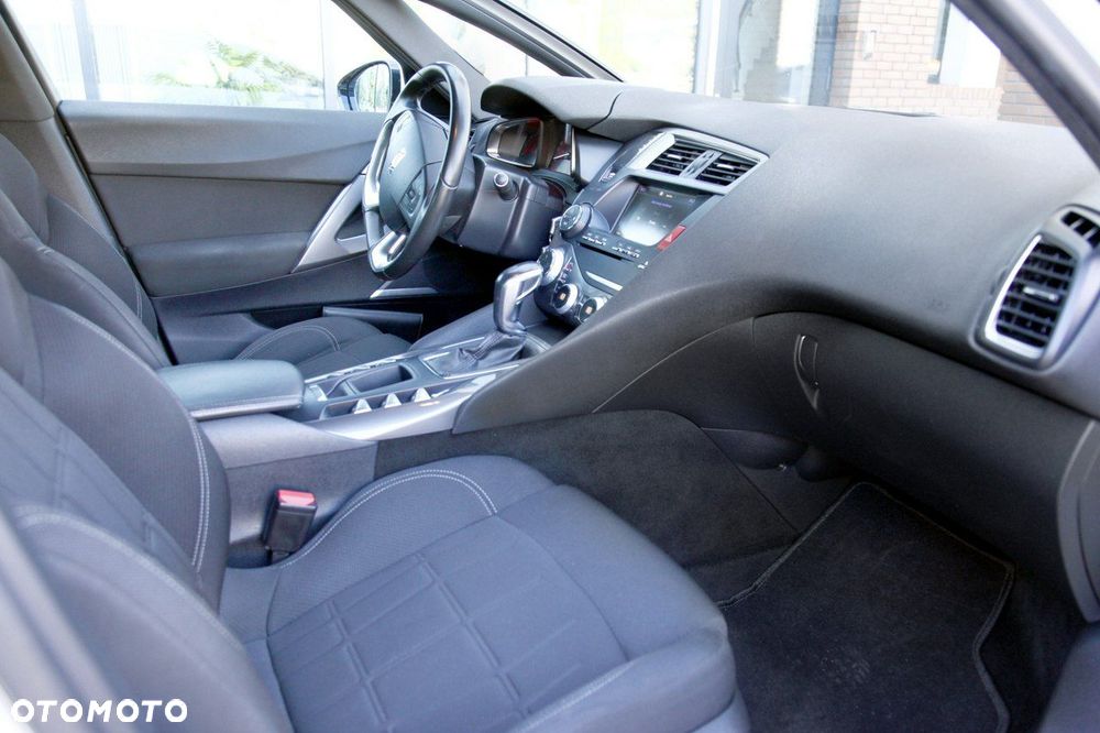 Citroën DS5 - 13