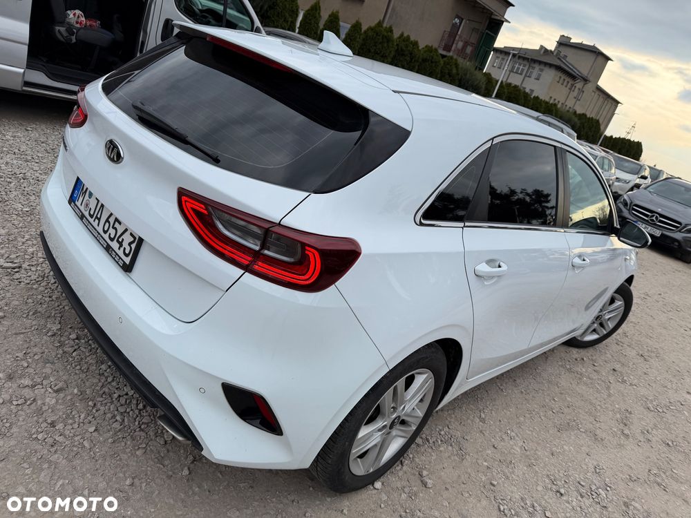 Kia Ceed 1.4 T-GDI OPF Vision - 22