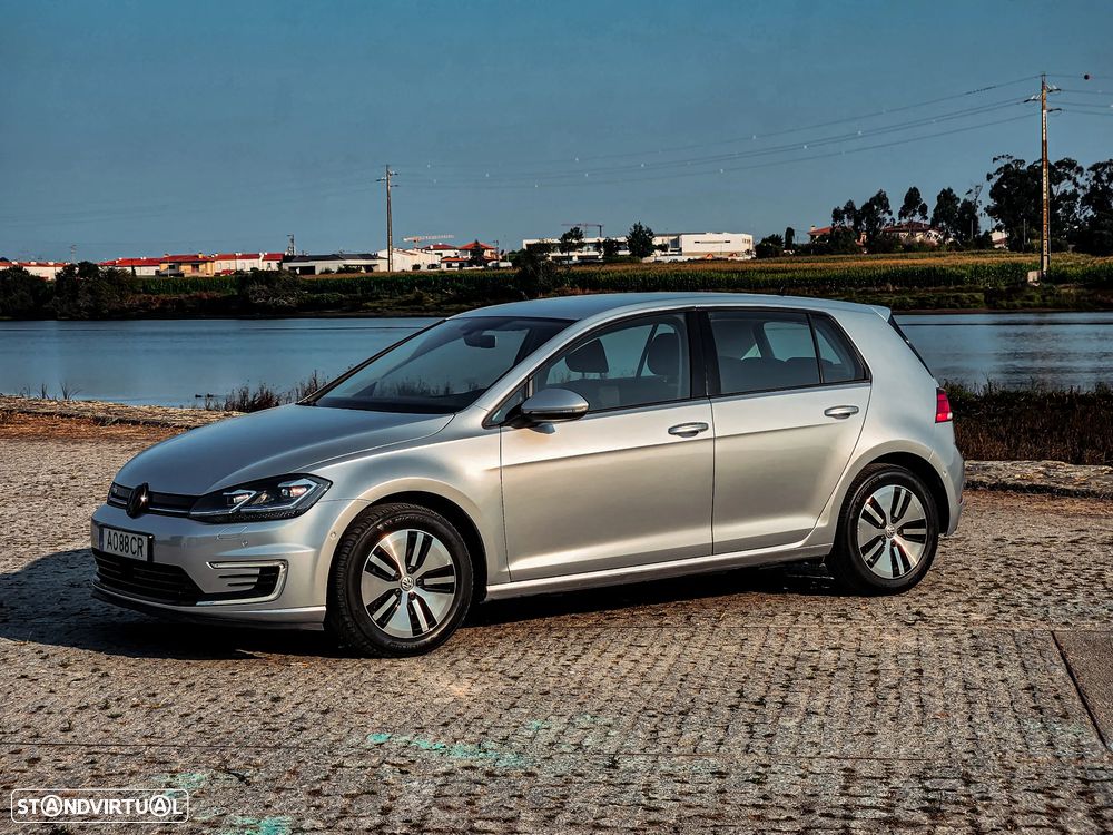 VW Golf - 6