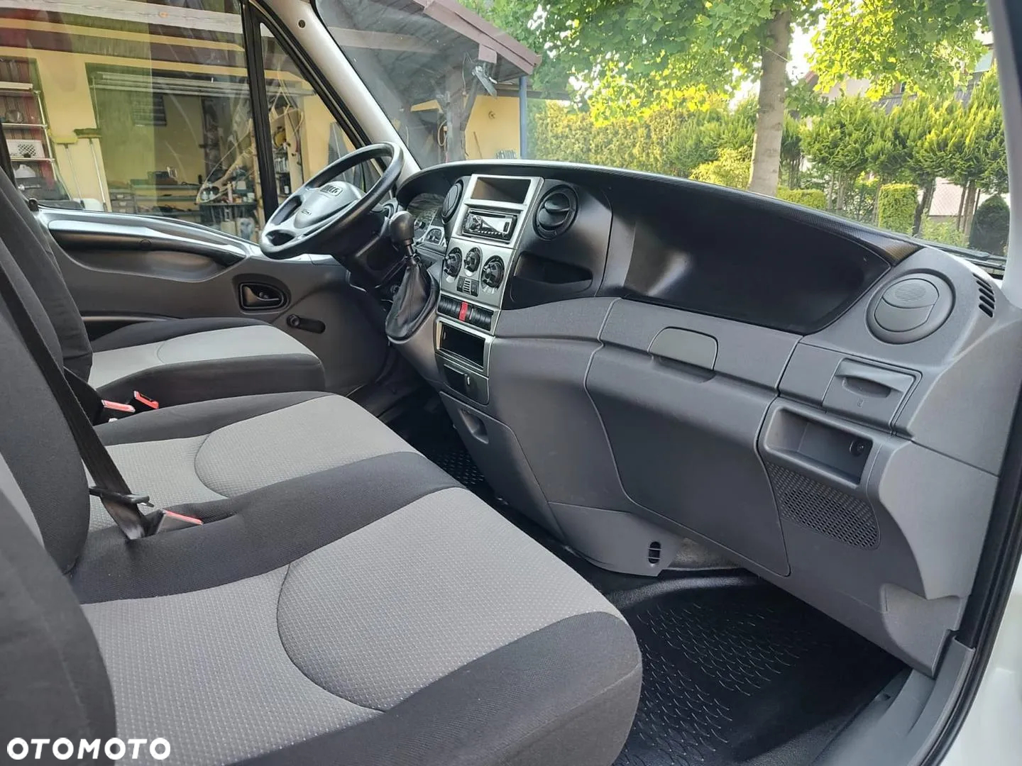 Iveco 35C13 - 19