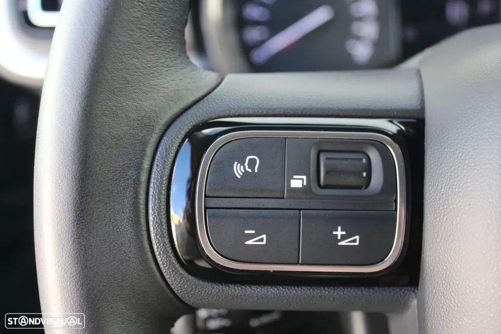 Citroën C3 1.2 PureTech Shine Pack EAT6 - 18