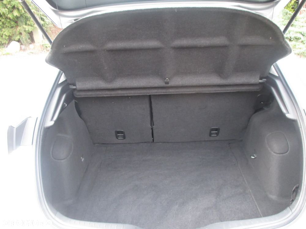 Honda Civic 1.8 Comfort - 26