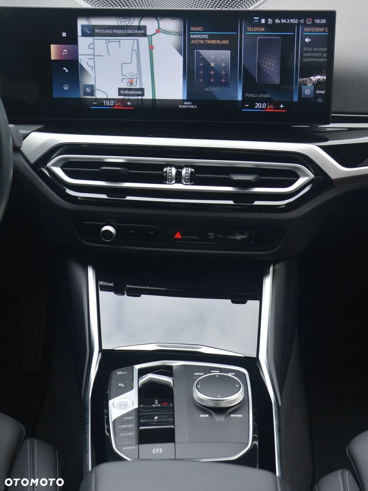 BMW Seria 3 320d xDrive - 11