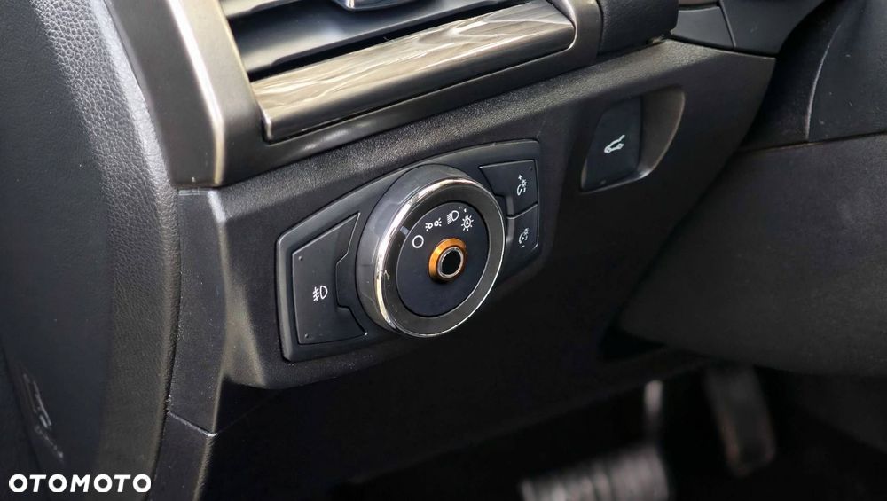 Ford Fusion 2016
